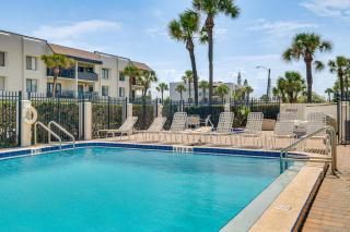 Pool Access Beachfront Condo in Cape Canaveral! - Cape Canaveral - 8