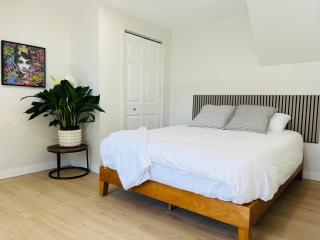 The Chimney Studio with Gigantic Outdoor Fireplace - 6