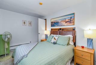 Apartment #2 with large kitchen across the street from the beach - Blaine - 8