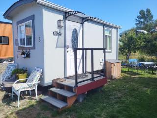 Caravan Across The Street From The Beach - Blaine - 0