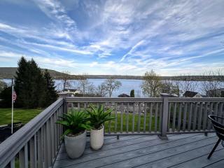 The Gallagher House - Speakeasy Firepit Lakeview - Hammondsport - 2