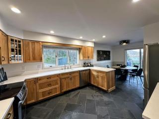 The Gallagher House - Speakeasy Firepit Lakeview - Hammondsport - 1