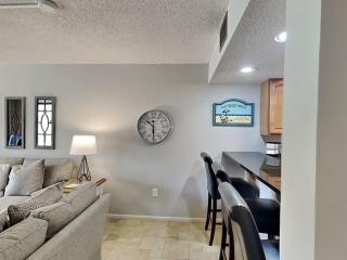 Edgewater Villa #404 - 3