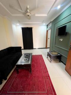 Maahi service Apartment - Rawalpindi - 0