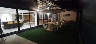Loft lumineux, pièce de vie 100m2, parking privé - Le Mesnil-Esnard - 4