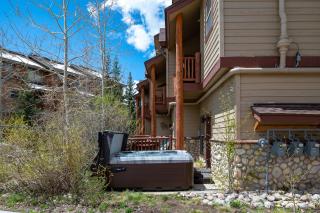 216 Sawyer with Private Hot Tub - 7