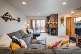216 Sawyer with Private Hot Tub - 5