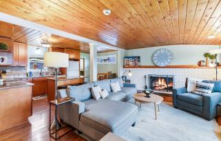 Birch Bay Cottage Retreat on river - Blaine - 2