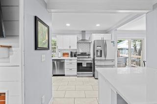 New Owners! Downtown Corner Cottage-Pet Friendly - Southern Pines - 3