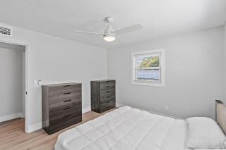 Palms Retreat in Central Largo - mins to the Sand! - Largo - 2