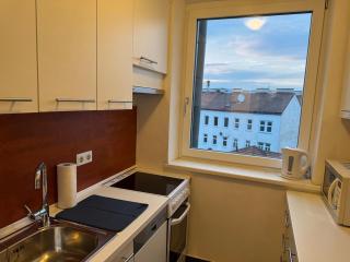 Cozy Apartment With Balcony Near Yppenplatz! - Viena - 6