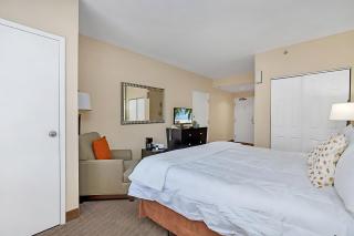 King Suite Condo with Arcade & BBQ Close to Disney - Orlando - 5
