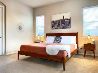 One Story Pet & Family Friendly Fireplace - West Sacramento - 8