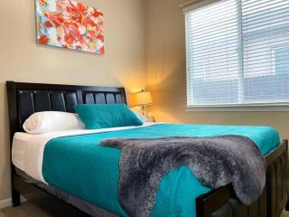 One Story Pet & Family Friendly Fireplace - West Sacramento - 7