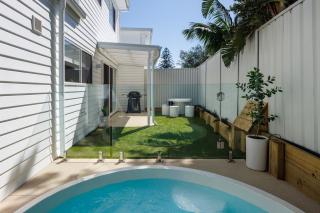 Plunge Pool, Walk to Beach, Olas Villa 3 - Anna Bay - 0