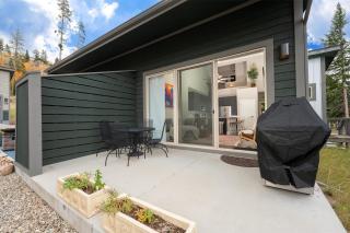 58 Journey Luxury townhome cabin, minutes from Winter Park Resort, trails, hiking - 1