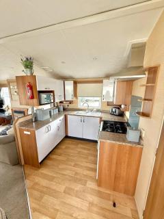 3 Bedroom 8 birth Caravan - Sand Le Mere - Tunstall - 1