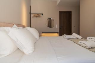 Elegant Suite Syntagma 2BR 2BA - Atenas - 9
