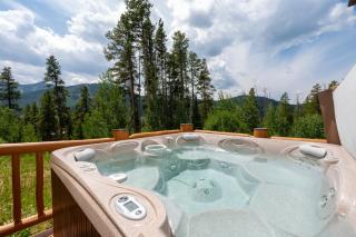 Lakota Lookout private hot tub - 7