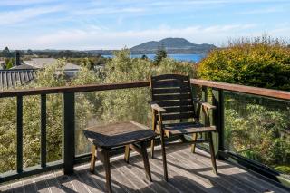 Acacia Views - Acacia Bay Holiday Home - Taupo - 9