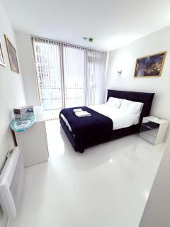 Leeds Train Station city centre villa style flat - Leeds - 1