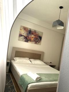 Modern 2-Bedroom Apartment - 3