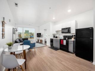 BRAND NE MODERN 1BR APT IN DOWNTOWN COL l - Columbus - 4