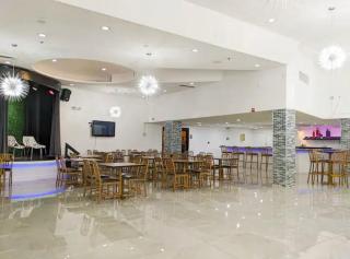 Beachside Studio Pool Gym & Ping Pong - Sunny Isles Beach - 5