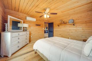 Pet-Friendly Hideaway 13 Mi to Leakey - Leakey - 1