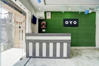 Hotel O D.P. Hotel near shamsabad road agra - - 9