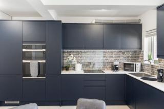 Modern Studio Central Location Private Bathroom and shared Kitchen 2 - Edgware - 8