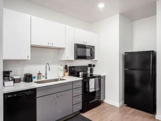 NEW MODERN 1BR APT IN BEAUTIFUL PART OF COLUMBUS - Columbus - 6