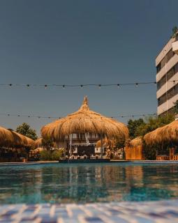 Ella New Apartament cu piscină & parcare - Mamaia Nord – Năvodari - 3