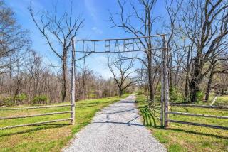 The Den at J-Barn - Secluded Retreat - Nashville - 7