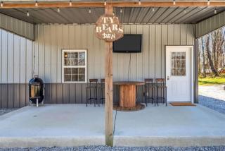 The Den at J-Barn - Secluded Retreat - Nashville - 1