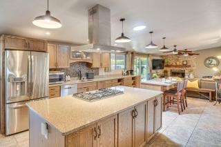 6 Mi to Sabino Canyon Home with Patio in Tucson! - Tucson - 4