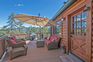Faraway Lodge - Pine - 5