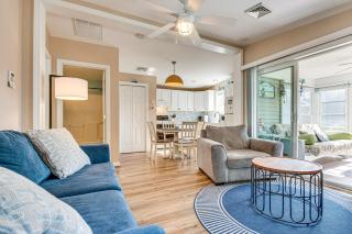 Charming Coastal Cottage with Pool Access! - Wells - 7