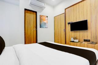 Hotel O ALEXA Hotel - Surat - 3