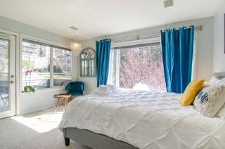 Gorgeous Queen Anne Townhouse - Rooftop Deck! - Seattle - 8