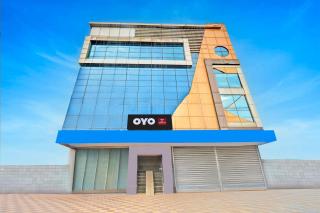 HOTEL SLN GRAND INN - 9