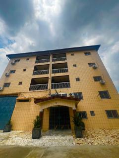 Résidence Shalom Bonamoussadi - Appartements Deluxe avec Wifi, Clim, Parking, Gardien 24h - Douala - 9