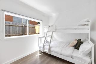 Rosebud Beachfront Haven Coastal Bliss One - Capel Sound - 7