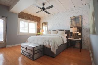 Friedmans Loft - Knoxville - 1