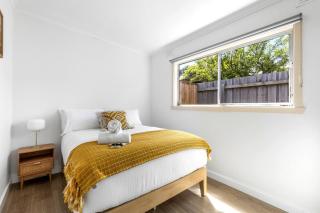 Rosebud Beachfront Haven Coastal Bliss Two - Capel Sound - 8