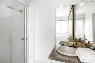 Rosebud Beachfront Haven Coastal Bliss Two - 3