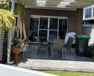 Paradise Palms Retreat - Lake Illawarra - 9