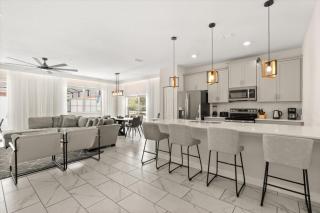 5 Bedrooms - 4 Bathrooms - Storey Lake 4814 Rc - Orlando - 5