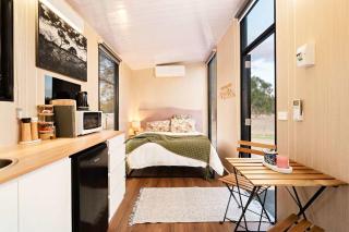 Ballarat Bliss by Tiny Away - Cardigan - 8
