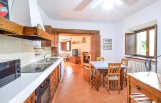 Gorgeous Home In Ficulle With Wifi - Ficulle - 7